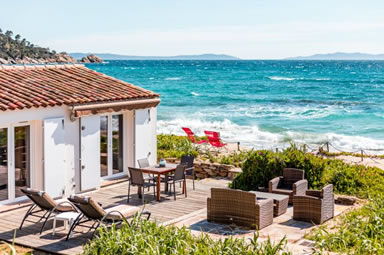 Superbe villa pieds dans l'eau à  louer Var 