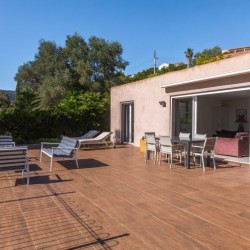 Villa a louer bord de mer au Lavandou: Villa la Restanque