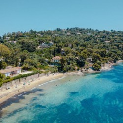 Location Villa Cavalire - Votre Oasis de Rve sur la Cote d'Azur