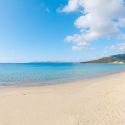  Succombez au Charme d'une Villa avec Plage Prive pour vos Vacances de Rve